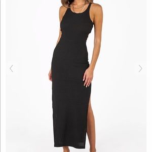 NEVER WORN Knit Midi Dress Black